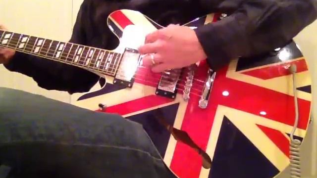 Epiphone Supernova Sheraton Noel Gallagher Oasis Union Jack Guitar смотреть онлайн