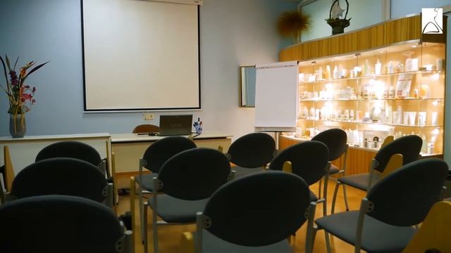 Салонная косметика - 25 лет смотреть онлайн