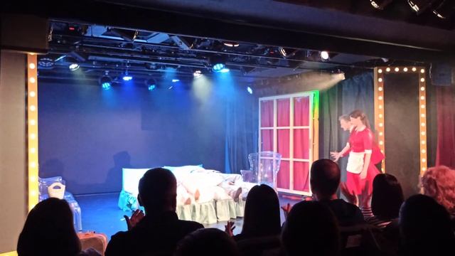 Спектакль "Я тоже тебя люблю" театра "Легенда" в Санкт-Петербурге смотреть онлайн