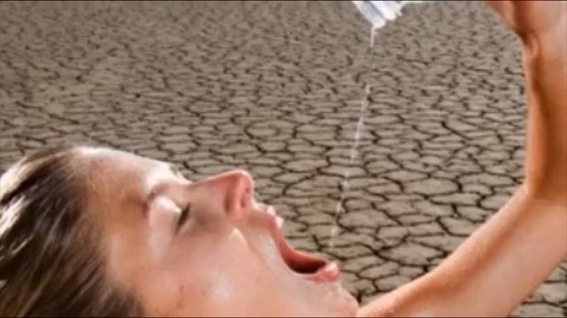 Вот почему вы должны положить мыло под простынь! Врачи не находят этому объяснение, но это работает смотреть онлайн