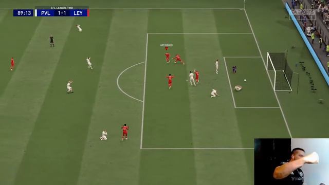FIFA 22 🤯 IMPARABLES 🤯 🎥 MODS PARA MAS REALISMO Y MEJOR CÁMARA 🎥 LEYTON ORIENT EP #4 MODO CARRERA смотреть онлайн