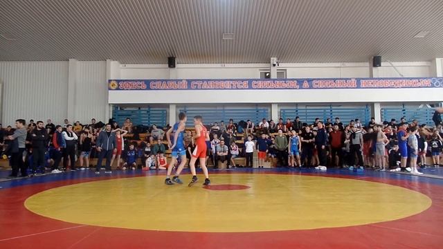 Первенство Республики Крым по греко-римской борьбе Ю24, Ю16-2022-4б смотреть онлайн