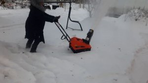 Снегоуборщик DDE ST-3546.Разница просто день и ночь...