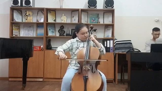 Абулхаир Айсулу Казахский народный танец "Камажай" смотреть онлайн