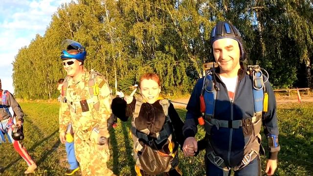 Прыжок с парашютом в тандеме\Взгляд с высоты\DZ Богородск\Мечты сбываются\ инвалиды тоже летают