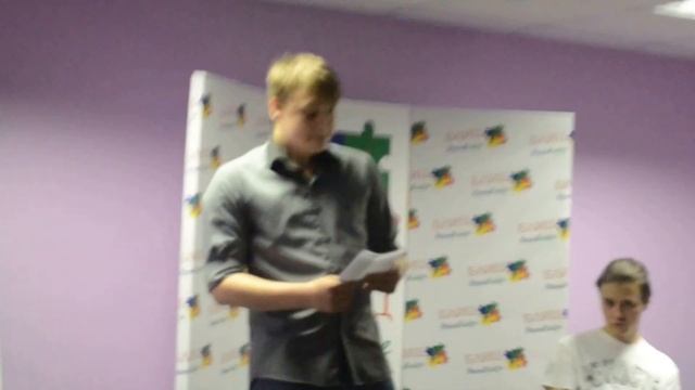 Вечер поэзии в Антикафе "Блиц". Дима читает свои стихи смотреть онлайн