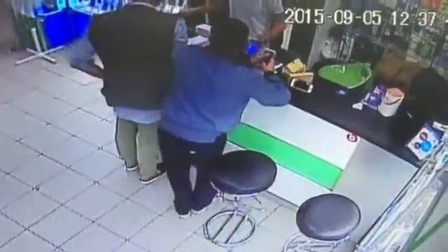 Вор на митинском радиорынке смотреть онлайн