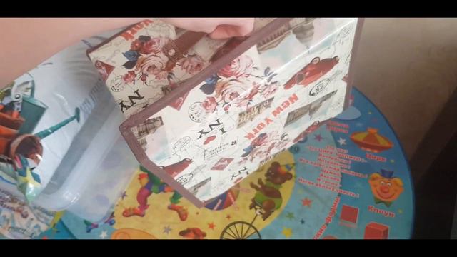 VLOG: Пересадили комнатные растения🌸 Купили сирень 💐 и вспомнили бабушкину дачу || 25.04.2020 смотреть онлайн
