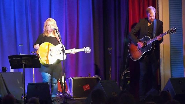 Mary Chapin Carpenter at the Caravan Club, September 2015. смотреть онлайн