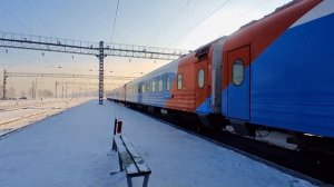 ЖД-вокзал Иркутска: снова прибытие монгольского поезда из Улан-Батора. Маневровый тепловоз