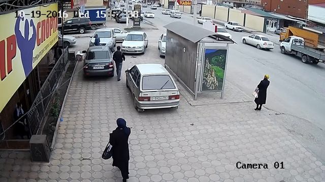 Дневная съёмка камерой Hikvision DS-2CD2622FWD-IS 2,8-12 мм смотреть онлайн