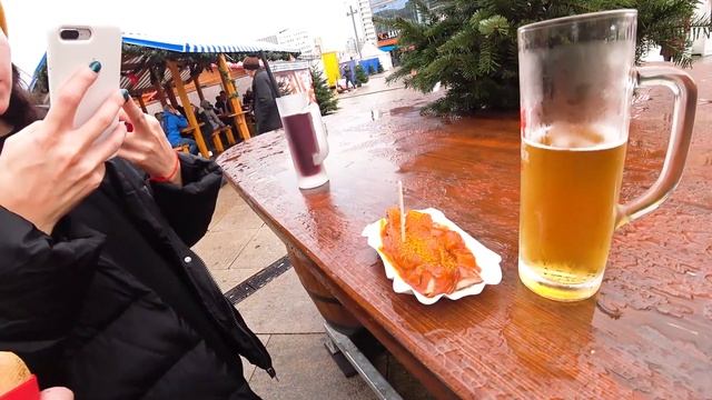 ОДИН ДЕНЬ В БЕРЛИНЕ. ПОЦЕЛУЙ БРЕЖНЕВА. MERCEDES BENZ ARENA