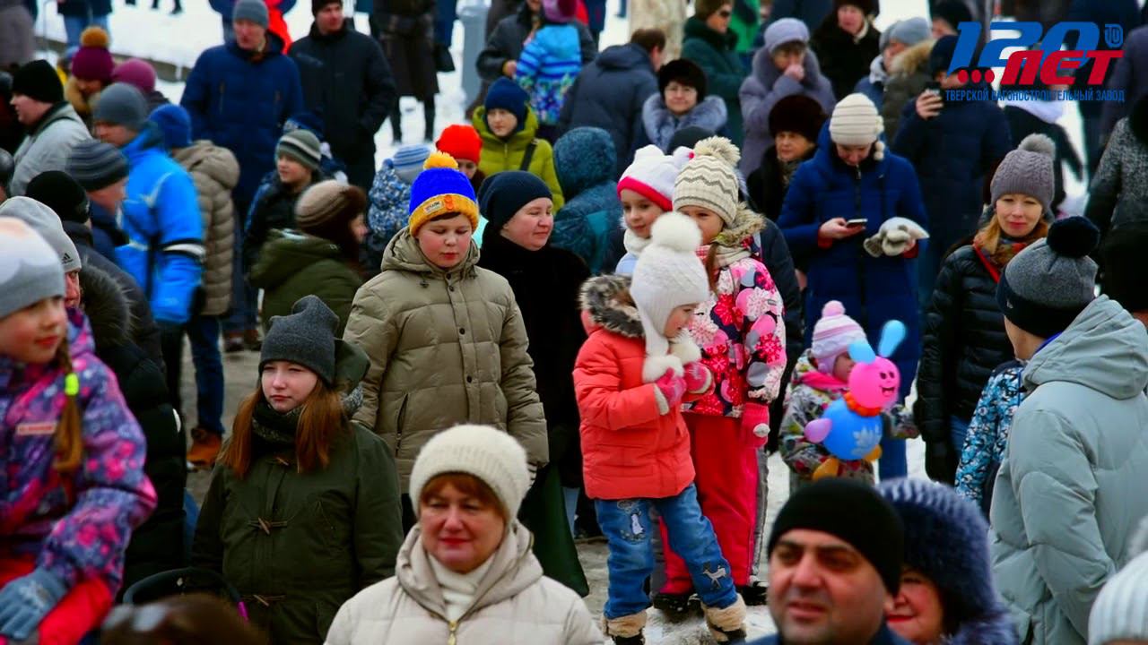 Проводили зиму с огоньком смотреть онлайн