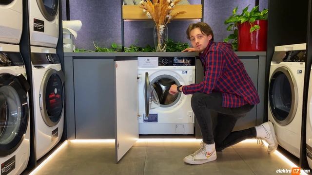 Vestavná pračka Electrolux EW7W368SI смотреть онлайн