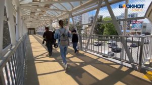 На Анапском шоссе открылся надземный переход — лифт пока не работает