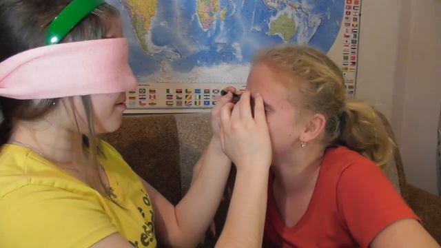 Челлендж -- макияж с закрытыми глазами) смотреть онлайн