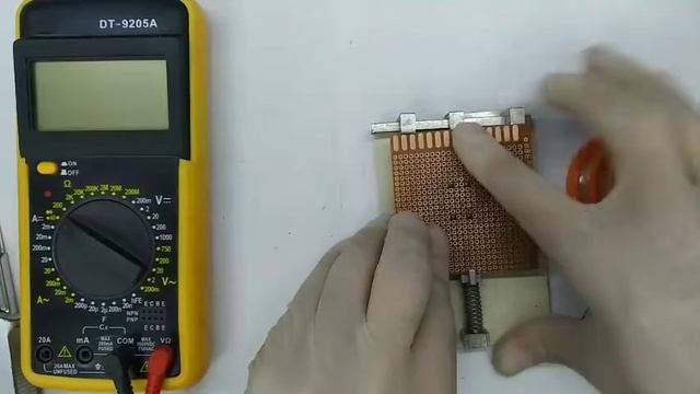 Микросхемалар кандай кавшарланади.Как паять микросхема#elektronika #ремонт смотреть онлайн