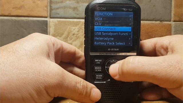 ICOM ID-52- SD card Using USB Cable - смотреть онлайн