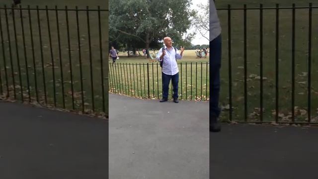 Уголок оратора в Лондоне жив ;) смотреть онлайн