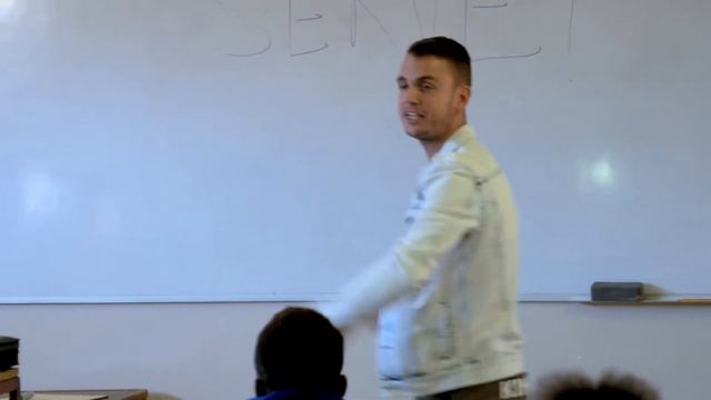 YOU DO NOT HAVE TO BE! | #SCHOOLSESSIONS | William Moyses смотреть онлайн