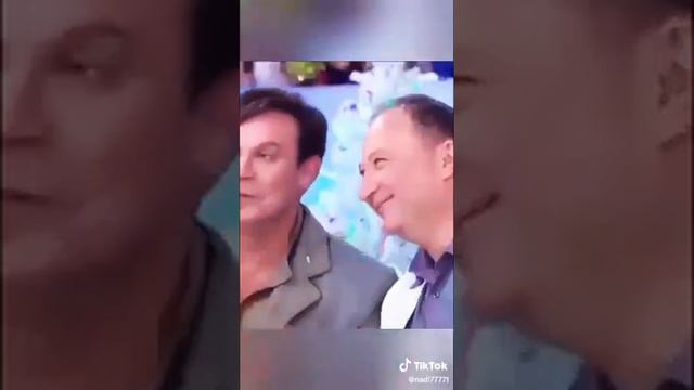 Розы в морозы 😁😁😁 смотреть онлайн