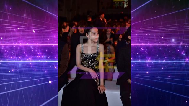 【中年5月18日】#迪丽热巴 不惧怕生图，穿黑裙很优雅 #showbiz #dilireba смотреть онлайн