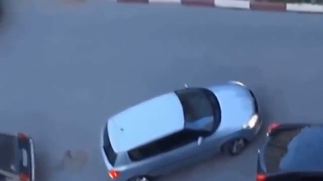 Авто-БАБЫ за рулем! СмехОприколы #4 смотреть онлайн