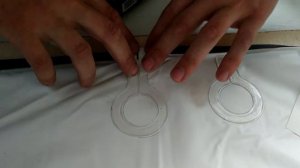 Обвод трубы на натяжном потолке