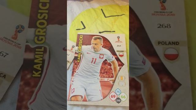 Ищем карточку с КриШтиану Роналду ФИФА Looking for Cristiano Ronaldo FIFA смотреть онлайн