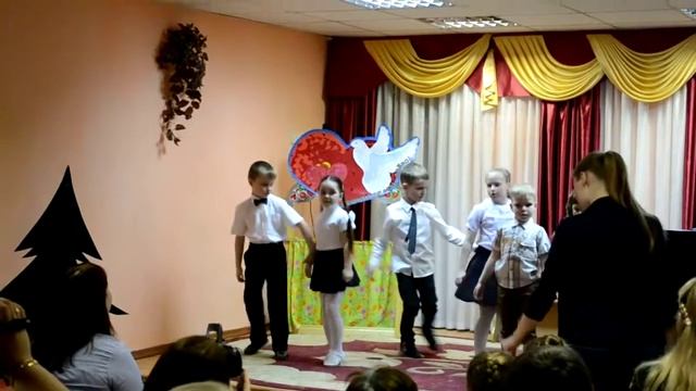 Танец "Это моя земля" смотреть онлайн