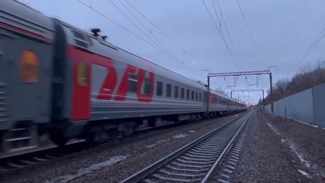 Электровоз ЭП1М-731 Поезд 043М Москва — Адлер смотреть онлайн