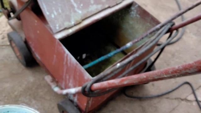 Первая и главная обработка персика от курчавости весной.Вместо БЖ применяю Косайд 2000. Результаты. смотреть онлайн
