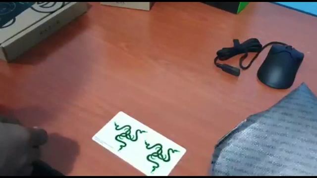 *UNBOXING* Razer Power-up Bundle смотреть онлайн