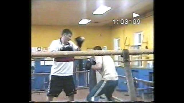 Бокс тренровка работа в корпус 2004 смотреть онлайн