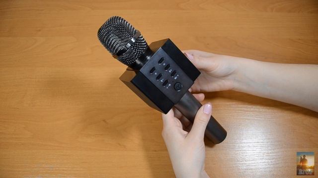 Классный беспроводной караоке микрофон TOSING 008 лучше, чем Levinner смотреть онлайн
