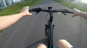 Как научиться ездить без рук на велосипеде