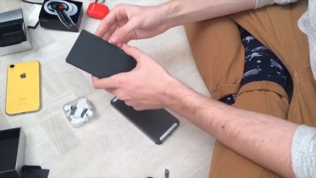 Nothingphone(1), Nothing Ear - Распаковка, впечетления, ASMR, сравнение с Airpods, Iphone Xr
