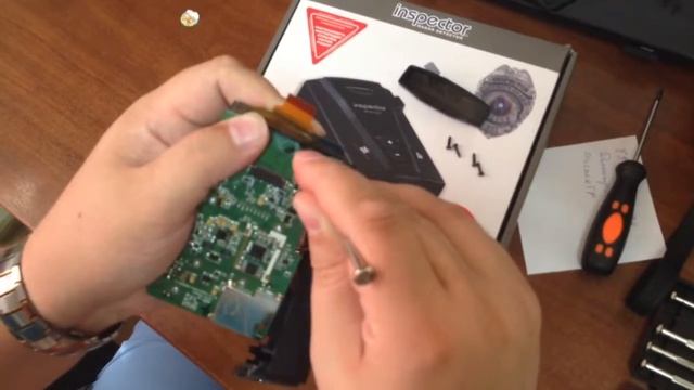 Меняем дисплей на детекторах Inspector