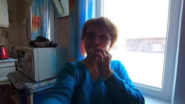 Живём в деревне. В гости на блины! Беседа с мамой. смотреть онлайн