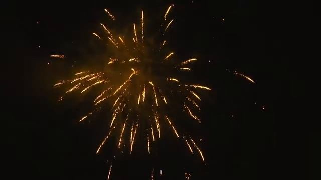 CH08 СНЕЖНЫЙ ВАЛЬС 49 залпов, 1' смотреть онлайн