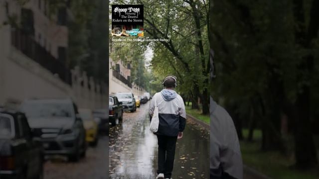 Не любишь гулять под дождем? #TikTokFM #мойнеобычныйголос А что еще не любишь?