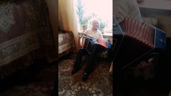 Страдание и честушки