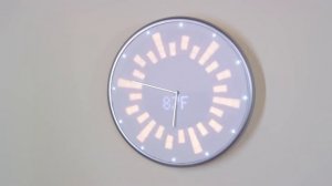 Настенные умные часы от российского разработчик
