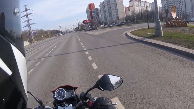 Выезд в город на мотоцикле Sym Wolf T2. Первые 100 км\ч смотреть онлайн