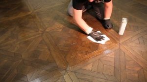 Уход за паркетом под маслом,  делаем с Finex