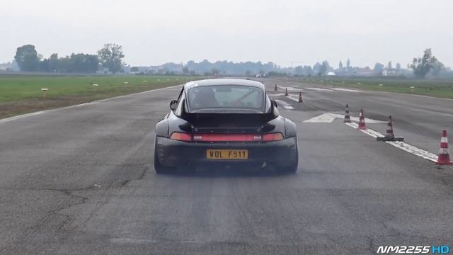 TUNED Porsche 993 GT2 EVO Twin Turbo - Accelerations, Sounds & Turbo Whistle! смотреть онлайн