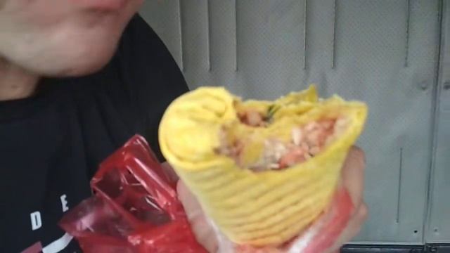 Обжор на РЕАЛЬНО двойную шаурму. Жестокий дальнобой. Курск.