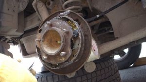 Снятие механизма стояночного тормоза Suzuki Grand Vitara (Escudo) 2004г.