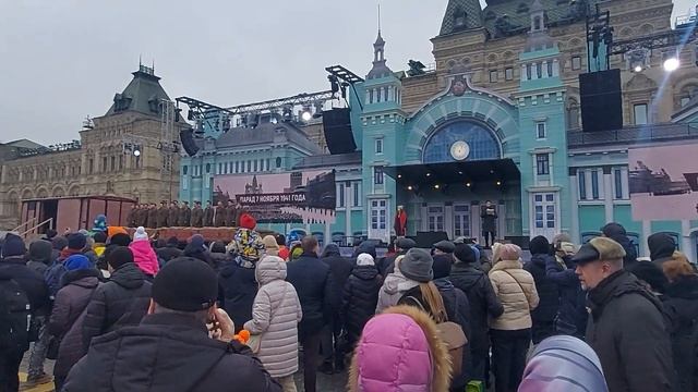 Красная Площадь. Интерактивный музей, посвящённый 81-летию Парада 7 ноября 1942 года. смотреть онлайн