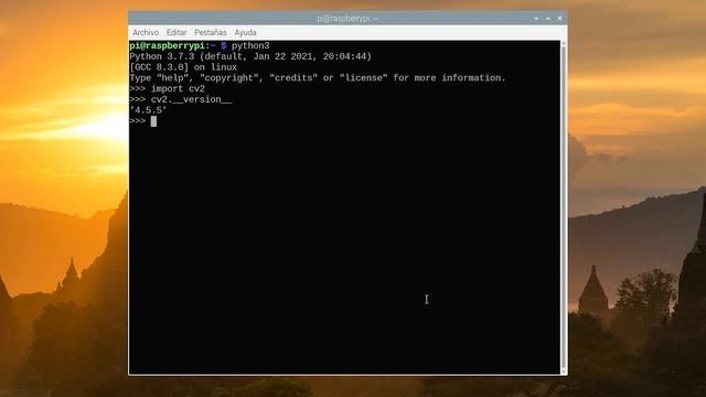 Raspberry Pi Código QR (QR Scanner) creación y lectura con OpenCV y Webcam смотреть онлайн